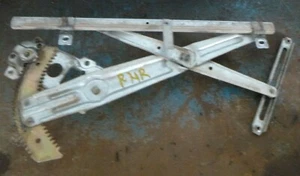 Daihatsu Pyzar 97-00 Right Rear Manual Window Regulator - Picture 1 of 2