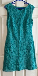 Jessica Howard Womans Green Lace Overlay Dress Size 6 Sleeveless - Picture 1 of 7