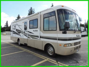 2002 Monaco La Palma 30PBD Class A Gasoline Motorhome 2 Slides Generator - Picture 1 of 12