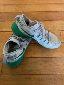 Size 8.5 AUS Nike Hypershift PE Isaiah Thomas - Picture 1 of 11