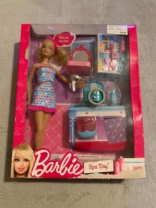 Mattel Barbie Spa Day Playset W7240 New in Box 2011￼ - Picture 1 of 8
