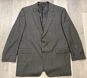 Burberry Men’s Gray Plaid Wool Blazer Sport Coat - Size 48L - Picture 1 of 8