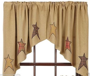 Juego de botín de ventana rústica arpillera Stratton bronceado con parches de estrellas a cuadros primitivos - Imagen 1 de 4