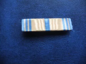 United States Armed Forces Reserve Medal 1950 Pin Back Ribbon Bar - Picture 1 of 2
