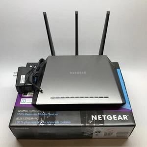 NETGEAR Nighthawk AC1900 Inteligentny router bezprzewodowy WiFi R7000 - Zdjęcie 1 z 10