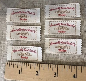 Vintage appositamente fatto a mano dalla mamma cucire etichette per cucire maglieria regali s29A - Foto 1 di 2