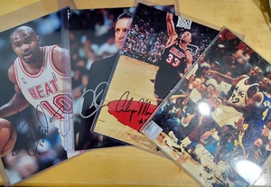 LOTTO DI 4 FOTO FIRMATE SHAQUILLE ALONZO LUTTO PAT RILEY TIM HARDAWAY AUTO - Foto 1 di 8
