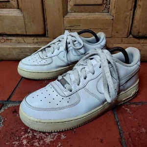 Nike Air Force 1 Entrenadores Reino Unido Talla EU 39 Zapatos Triple Blanco Cuero Tenis AF1 - Imagen 1 de 15