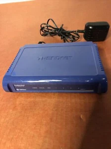 TRENDnet TW100-S4W1CA 4 porte 10/100 router cablato (DHTW100S4W1CA) - Foto 1 di 3