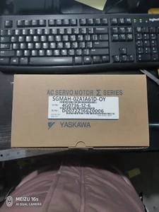 Servomotor de CA Yaskawa SGMAH-02A1A61D-OY nuevo en caja 1 pieza - Imagen 1 de 2