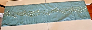 Bella Lux Fine Linens Exc Cond Blue Embroidered Table Runner Table Covering 72" - Picture 1 of 7