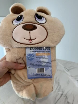 Cuddle Budz Kids Soft  Hooded Blanket Brown Bear  40" x 47.5" - Image 1 of 4