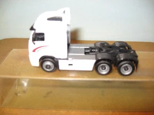 HO 1/87 3 AXLE VOLVO TRACTOR ONLY # 7 GREAT LOOKING READ DETAILS 6 PHOTOS - Picture 1 of 6