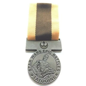 Star Wars Medal - Tatooine - Epic Battles Promo Exclusive Limited Edition Medal - Picture 1 of 2