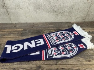 England Vintage Winter Scarf - Picture 1 of 8