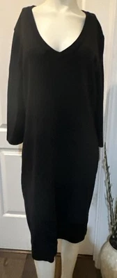 St. John  Knit Black Dress Size 16 Black Wool Blend Knee Length - Image 1 of 4