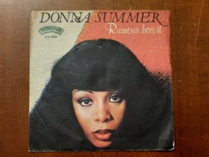 DONNA SUMMER - MITICO 45 GIRI - PREZIOSO 7" - RUMOUR HAS IT - 1977 - COME NUOVO - Foto 1 di 1