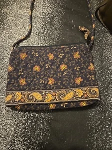 Vera Bradley kleine Handtasche. Blumenmuster. Handtasche 7" hoch & 9 1/2" breit - Bild 1 von 9