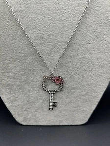Hello Kitty Heart Crystal Key Shape Necklace - Picture 1 of 11