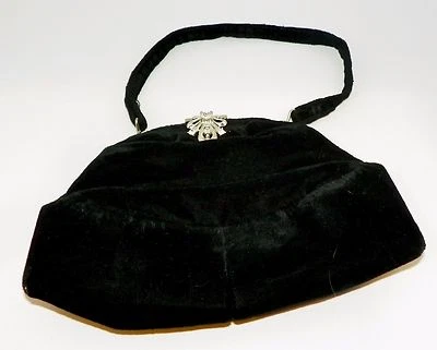 Vintage Velvet Evening Handbag with Rhinestone Clasp - Image 1 of 4