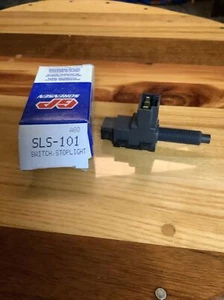 SLS-101 Stoplight Switch - Picture 1 of 4