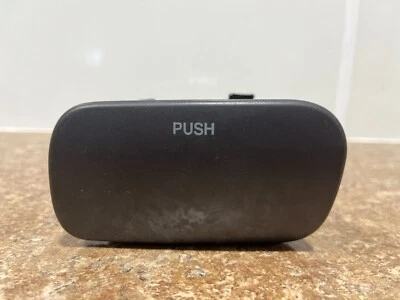 2005 HYUNDAI ELANTRA ASH TRAY Foto 1 de 3