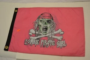 Rosa Zombie Piraten Mädchen Flagge, 45 x 30 x 0,5 cm - Bild 1 von 3