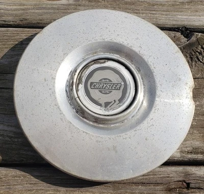 1 tapacubos central rueda Chrysler Sebring 05105716ab usado OEM 07 08 09 Foto 1 de 4