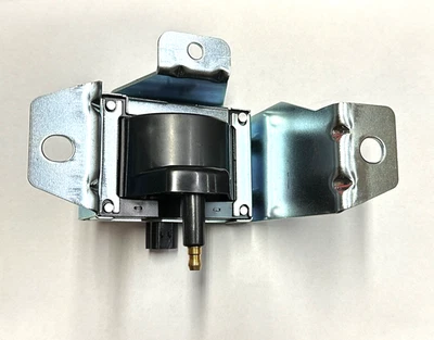 Land Rover Freelander 1.8 K Series Ignition Coil & Mount NEC100630 - Image 1 of 2