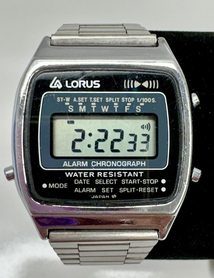 Vintage Lorus Alarm Digital Chronograph LCD Watch Y799-4310 Silver Tone Japan - Image 1 of 4