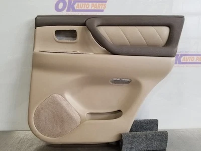 03 2003 TOYOTA LAND CRUISER DOOR TRIM PANEL REAR RIGHT PASSENGER BEIGE  Foto 1 de 4