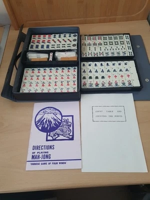 Vintage  Mah Jong Mahjong Set & Carrying Case 148 tile  - Image 1 of 4