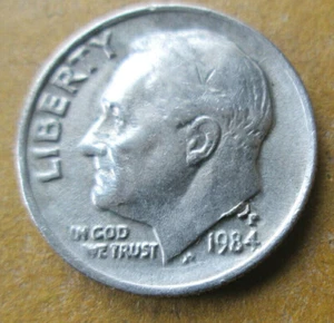 1984-P ROOSEVELT, OBVERSE INTERIOR DIE BREAK (IDB) ERROR @ MINT MARK, VF, CIRC. - Picture 1 of 2