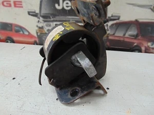 CHRYSLER GRAND VOYAGER 2008-12 FRONT ENGINE MOUNT - Picture 1 of 6