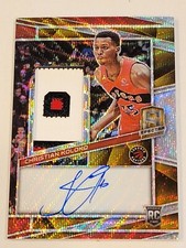 2022-23 Panini Spectra Christian Koloko Rookie Jersey Auto Gold Wave FOTL 1/3