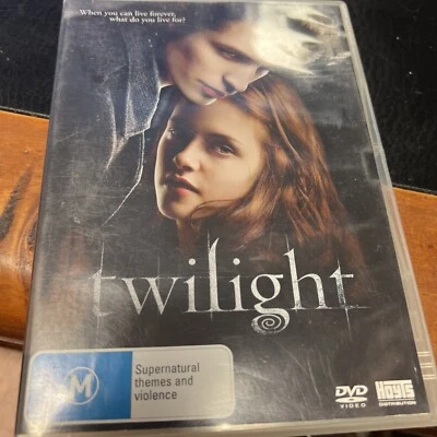 Twilight (2008) DVD Robert Pattinson Kristen Stewart Region 4(b25/24) Freepost - image 1 of 2