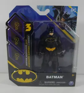SPIN MASTER DC BATMAN 4" ACTIONFIGUR MIT 3 SURPRISE ZUBEHÖR NEU - Bild 1 von 4
