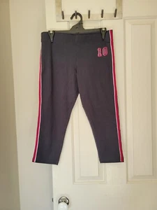 Target Ladies 3/4 Sportswear Pants BNWOT size 12 - Picture 1 of 2
