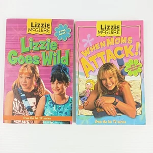 Lizzie McGuire x 2 Bulk Bundle Books When Moms Attack Lizzie Goes Wild 2002 - Picture 1 of 10