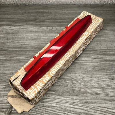 Tercera luz de freno LED de alto nivel para Renault Megane II Estate Grandtour roja Foto 1 de 4