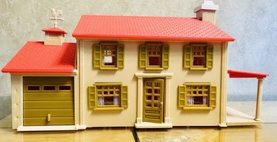 BACHMANN O SCALE MODEL TRAIN PLASTICVILLE TWO STORY HOUSE #1936 W/INSTRUCTIONS - Image 1 of 4
