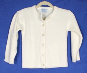 Vintage Julius Berger Mädchen WEISS Knopfleiste RIPPBORTE Pullover Cardigan S, 2T/3T - Bild 1 von 4