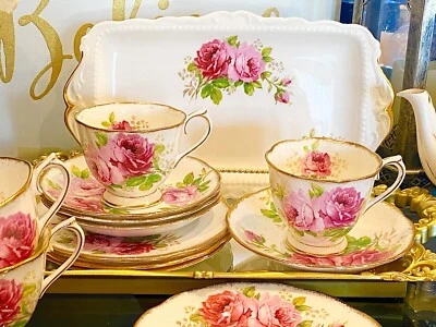 Gorgeous!Vintage 1941 Royal Albert American Beauty Scalloped Sandwich Tray.Mint Foto 1 de 2