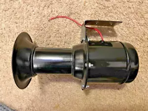 C13 Vintage Hutchins Model A Ford Styled 12V Ahooga Ahoogah Horn - Refinished! - Picture 1 of 4
