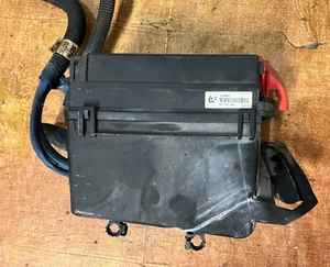 99 2000 01 Buick Regal ENGINE FUSE BOX RELAY JUNCTION BOX 15329201 FREE SHIP B37 - Picture 1 of 9