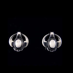 Georg Jensen Ear Clips Of The Year 2006 w. Silverstone - HERITAGE COLLECTION - Picture 1 of 2