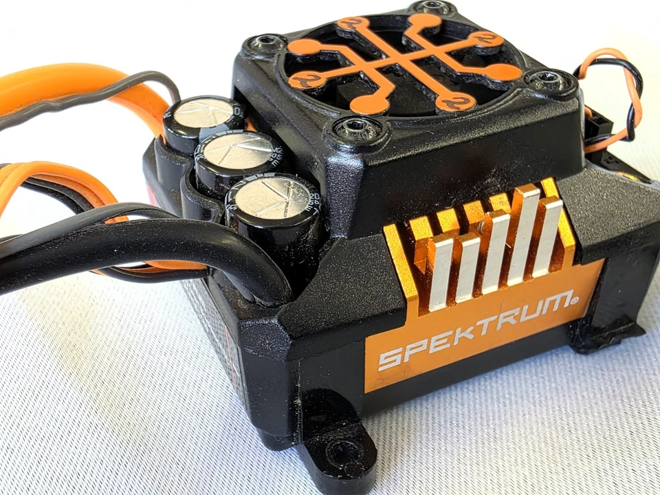 Spektrum/Firma 8S/160A ESC/REGLER RC 1/6 1/5 SPMXSE1160 wie MAX6 Nr.2 - Bild 1 von 4