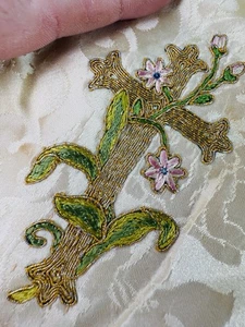 Vtg religious cream gold budded cross embroidered alter chalice veil 19"x19.5" - Picture 1 of 10