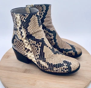 Jimmy Choo Ankle Boots Womens 6 36 Beige Snakeskin Leather Low Heel Zip Italy - Picture 1 of 12