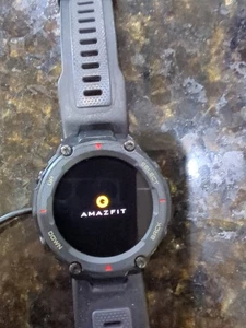 Montre Connectée Amazfit T-Rex ProGPS O2 Fréquence Cardiaque Sommeil Fitness Tracker - Photo 1 sur 15